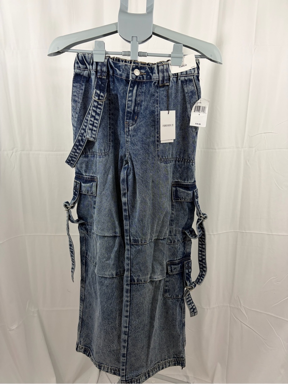 NWT Forever 21 Womens Size 4 Cargo Denim Jeans Medium Washed Blue
